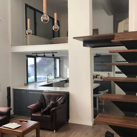 Keyifli Bir Loft Daire Balçova